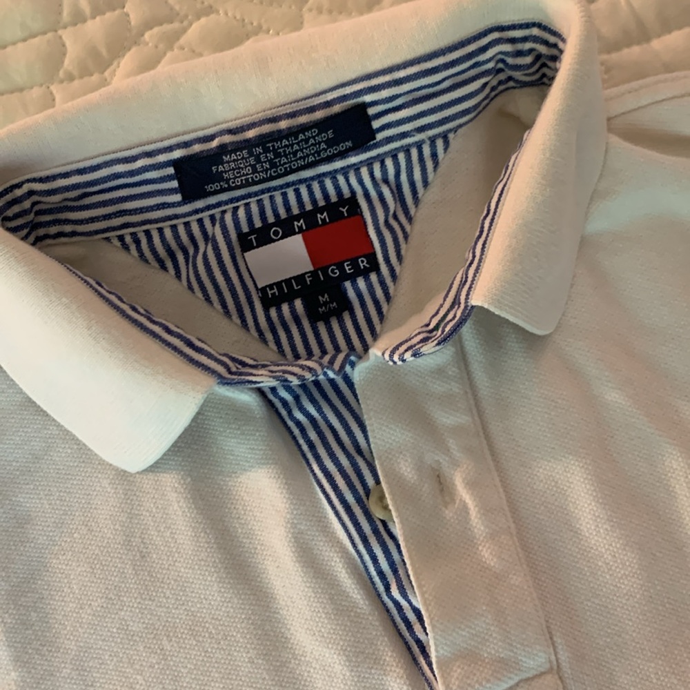 Tommy Hilfiger white polo shirt sleeve shirt. Preowned. Size M - Picture 2 of 8